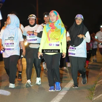 Runner Photo 7627968
