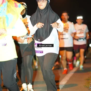 Runner Photo 7627981