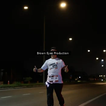 Runner Photo 7627992