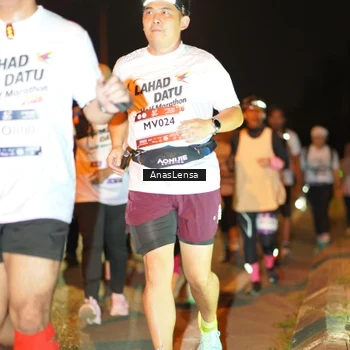 Runner Photo 7627993