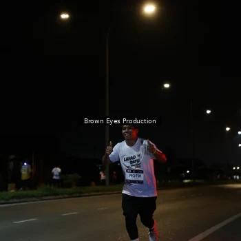 Runner Photo 7628003