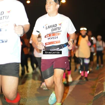 Runner Photo 7628017
