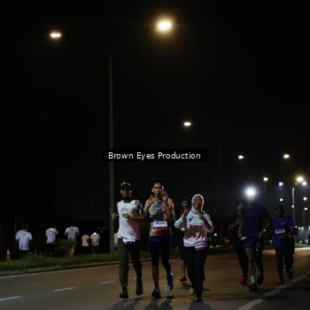 Runner Photo 7628019