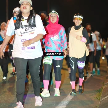 Runner Photo 7628023