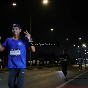 Runner Photo 7628024