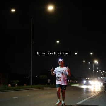 Runner Photo 7628040