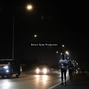 Runner Photo 7628043