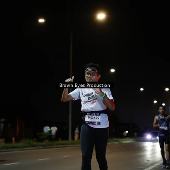Runner Photo 7628044