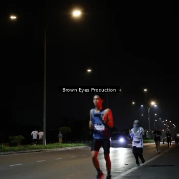 Runner Photo 7628056