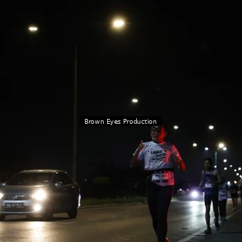 Runner Photo 7628058