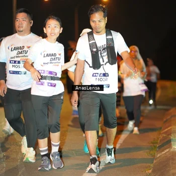 Runner Photo 7628059