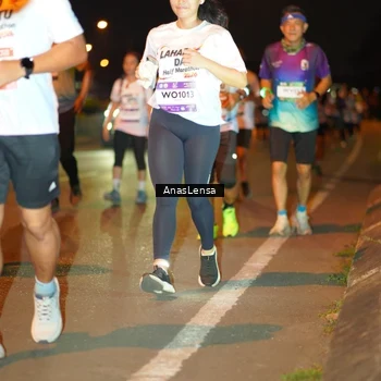 Runner Photo 7628077