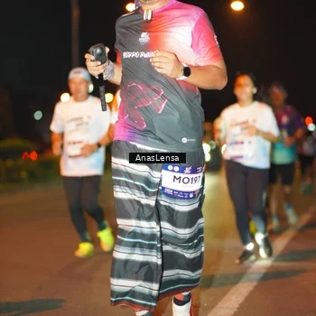 Runner Photo 7628080