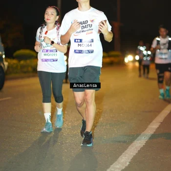 Runner Photo 7628088