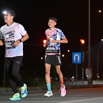 Runner Photo 7628093