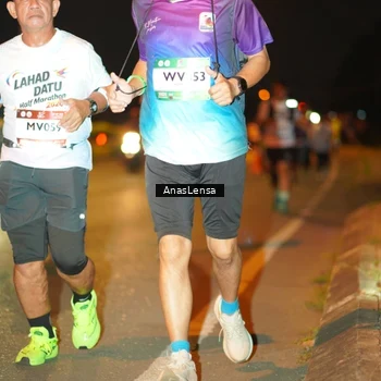 Runner Photo 7628095