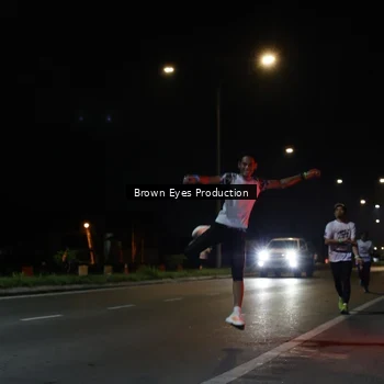 Runner Photo 7628098