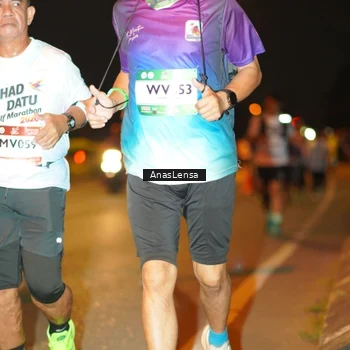 Runner Photo 7628099