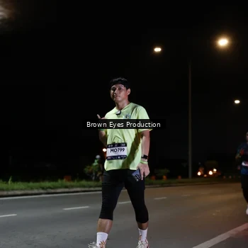 Runner Photo 7628115