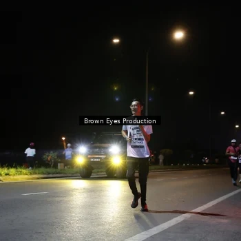 Runner Photo 7628138