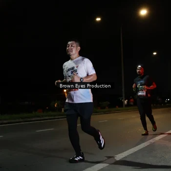 Runner Photo 7628147