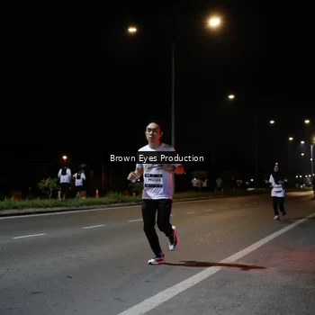 Runner Photo 7628172