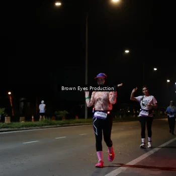 Runner Photo 7628175