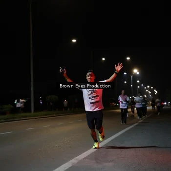 Runner Photo 7628195