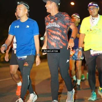 Runner Photo 7628197
