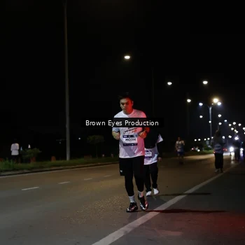 Runner Photo 7628285