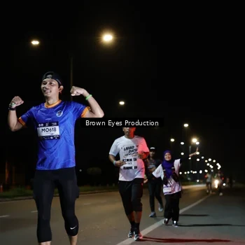 Runner Photo 7628319