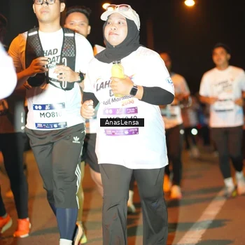 Runner Photo 7628335