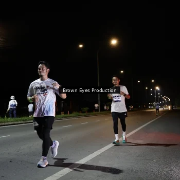 Runner Photo 7628342