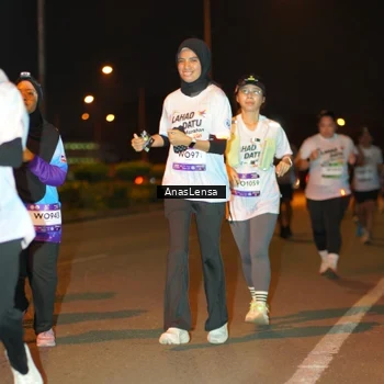 Runner Photo 7628351