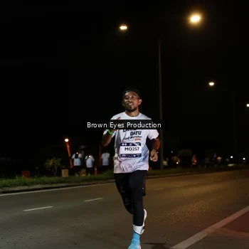 Runner Photo 7628370