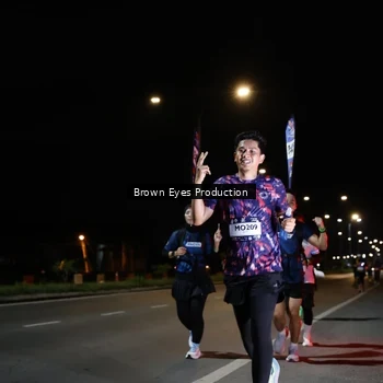 Runner Photo 7628374
