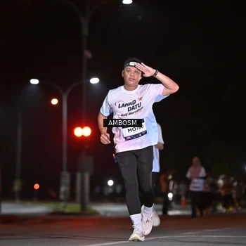 Runner Photo 7628377