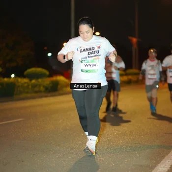 Runner Photo 7628391