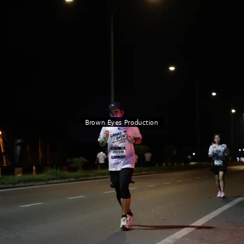 Runner Photo 7628405