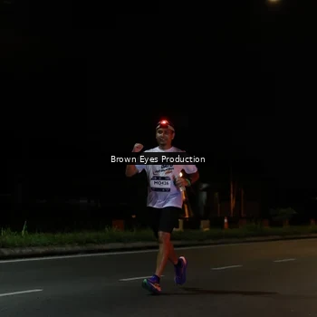 Runner Photo 7628418