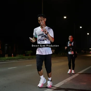 Runner Photo 7628437