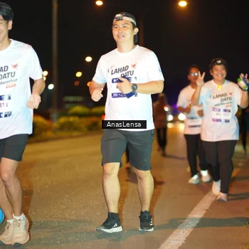 Runner Photo 7628448