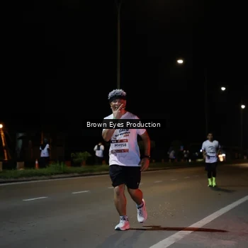 Runner Photo 7628469