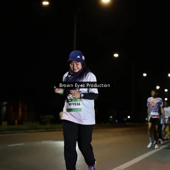 Runner Photo 7628511