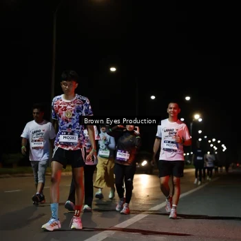 Runner Photo 7628518