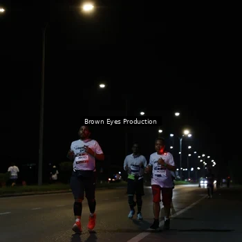 Runner Photo 7628549