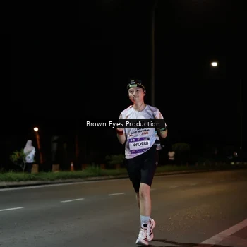 Runner Photo 7628553