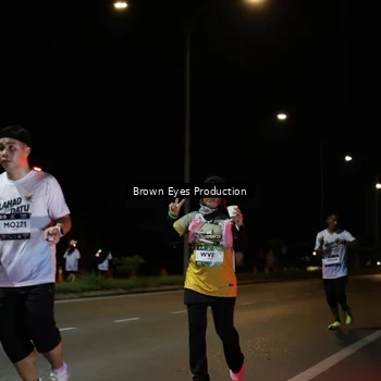 Runner Photo 7628568