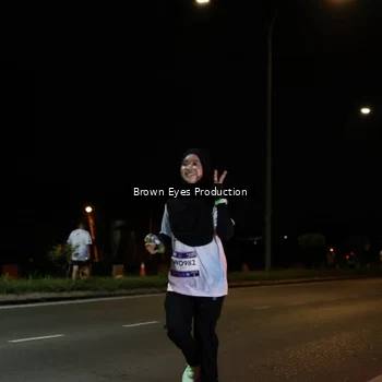 Runner Photo 7628571
