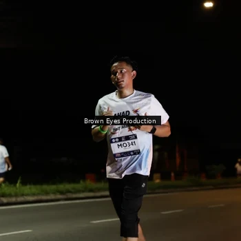 Runner Photo 7628572